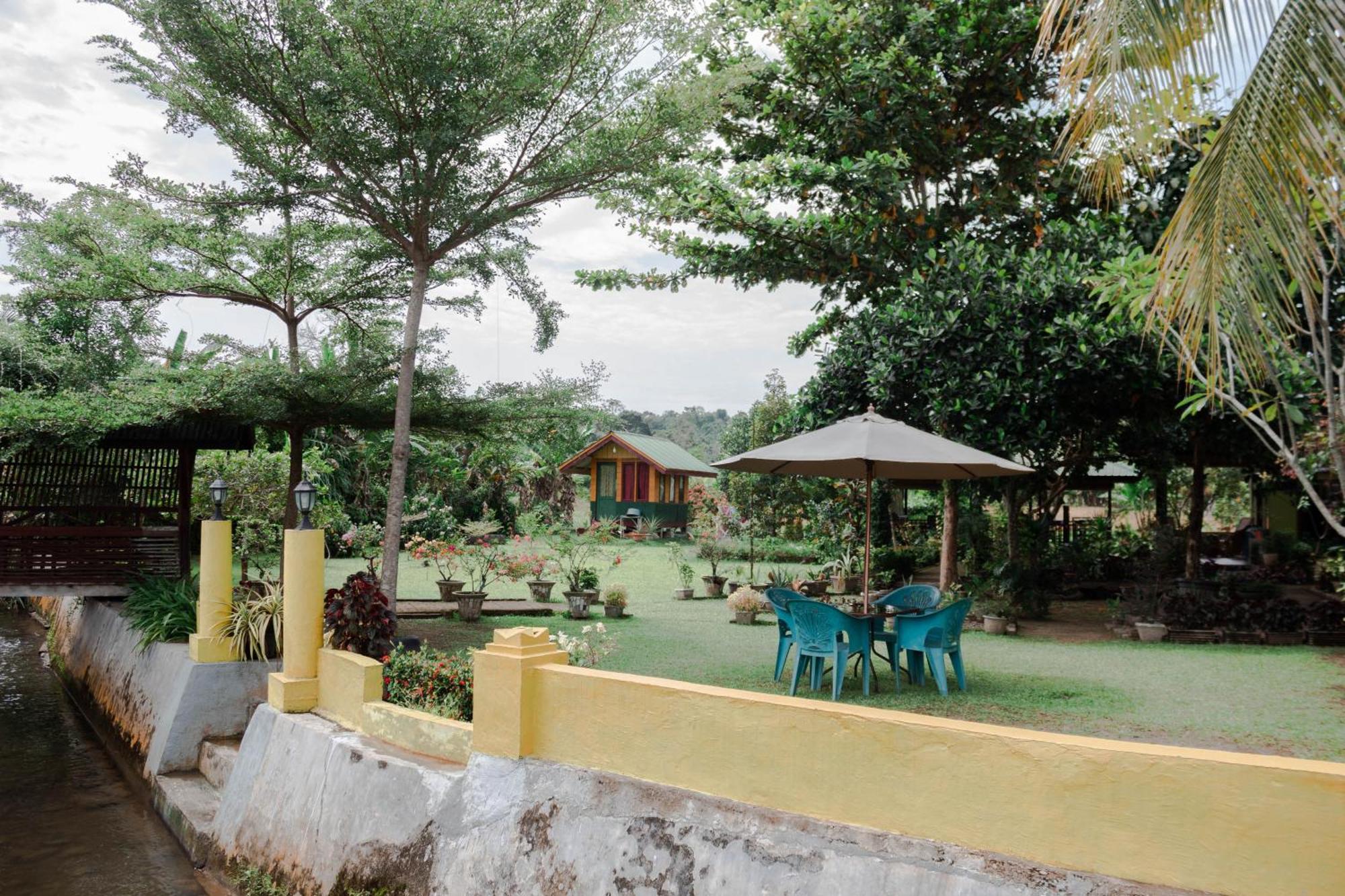 Landbow Green Villa Bukit Lawang Eksteriør billede