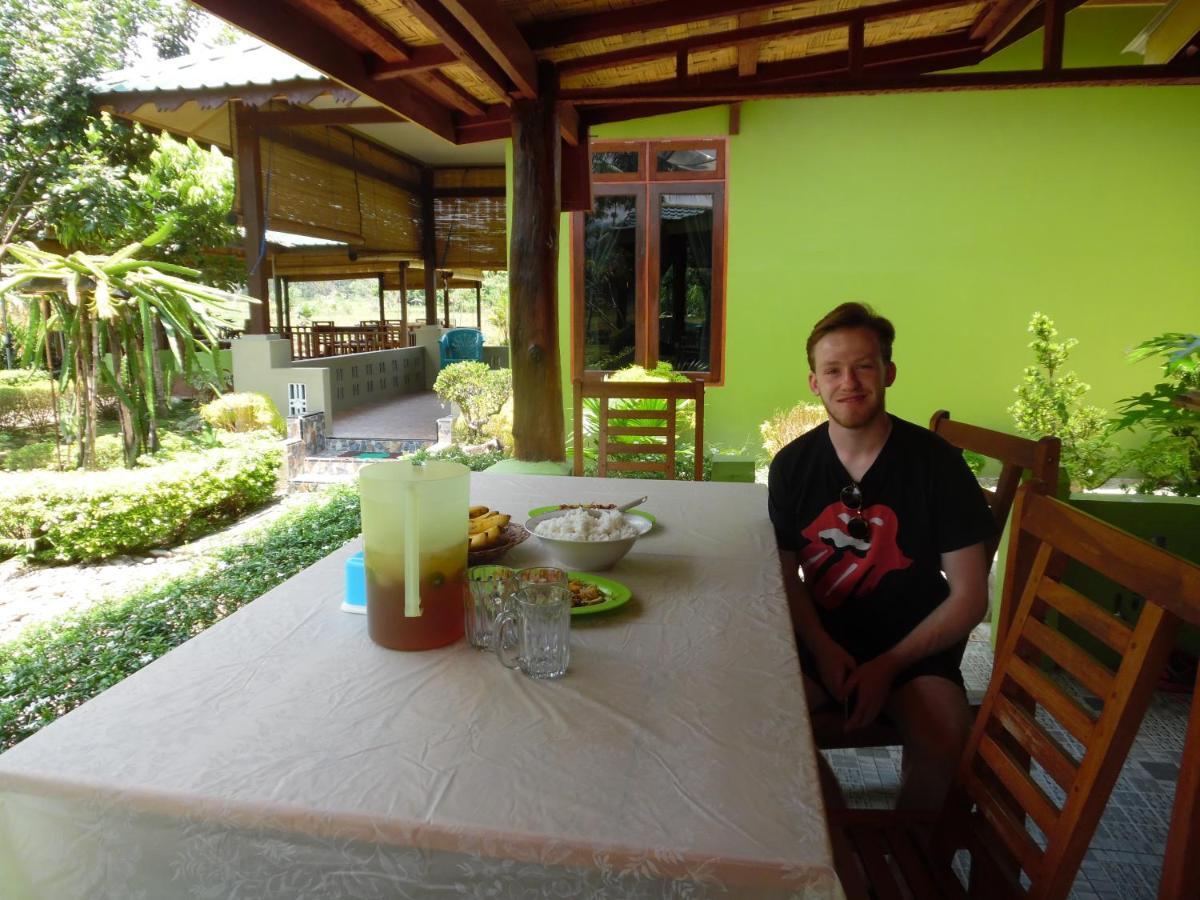 Landbow Green Villa Bukit Lawang Eksteriør billede